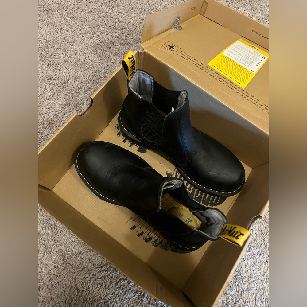 Dr Martens - Picture 2 of 6